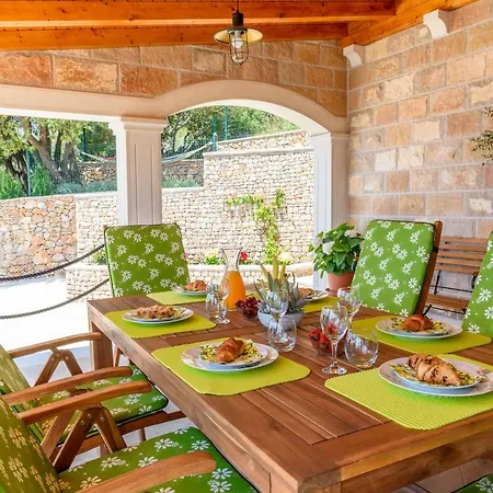 Holiday home Lucija *